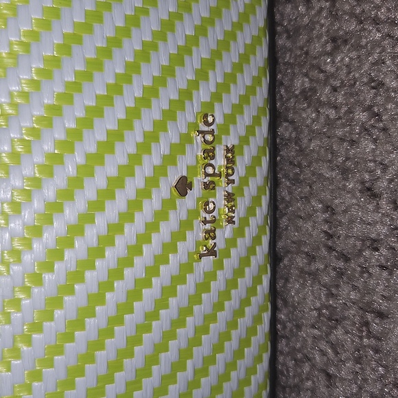 Kate spade Duet Straw Crossbody  nwt - Picture 3 of 10